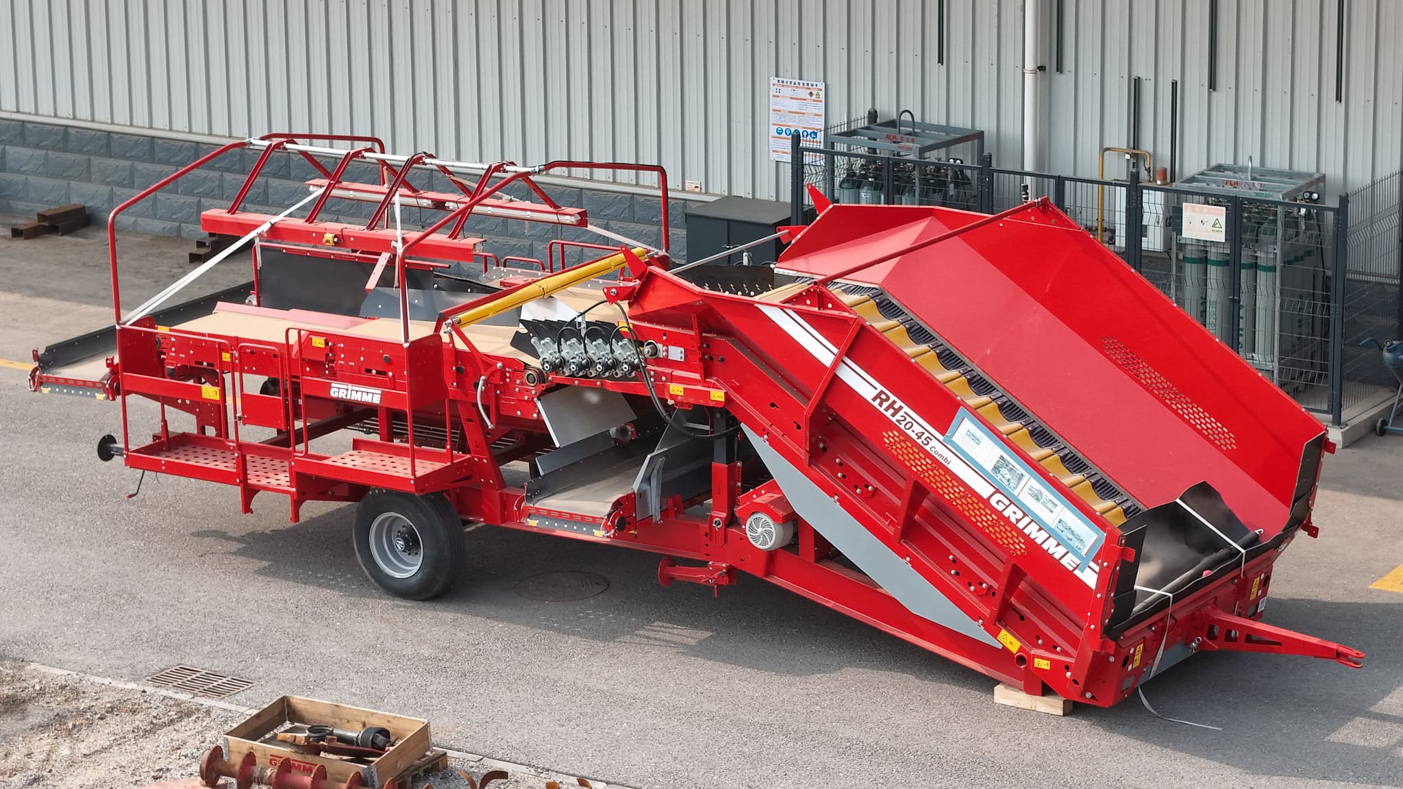GRIMME RH 20 / 24 COMBI - left - Ref. f080