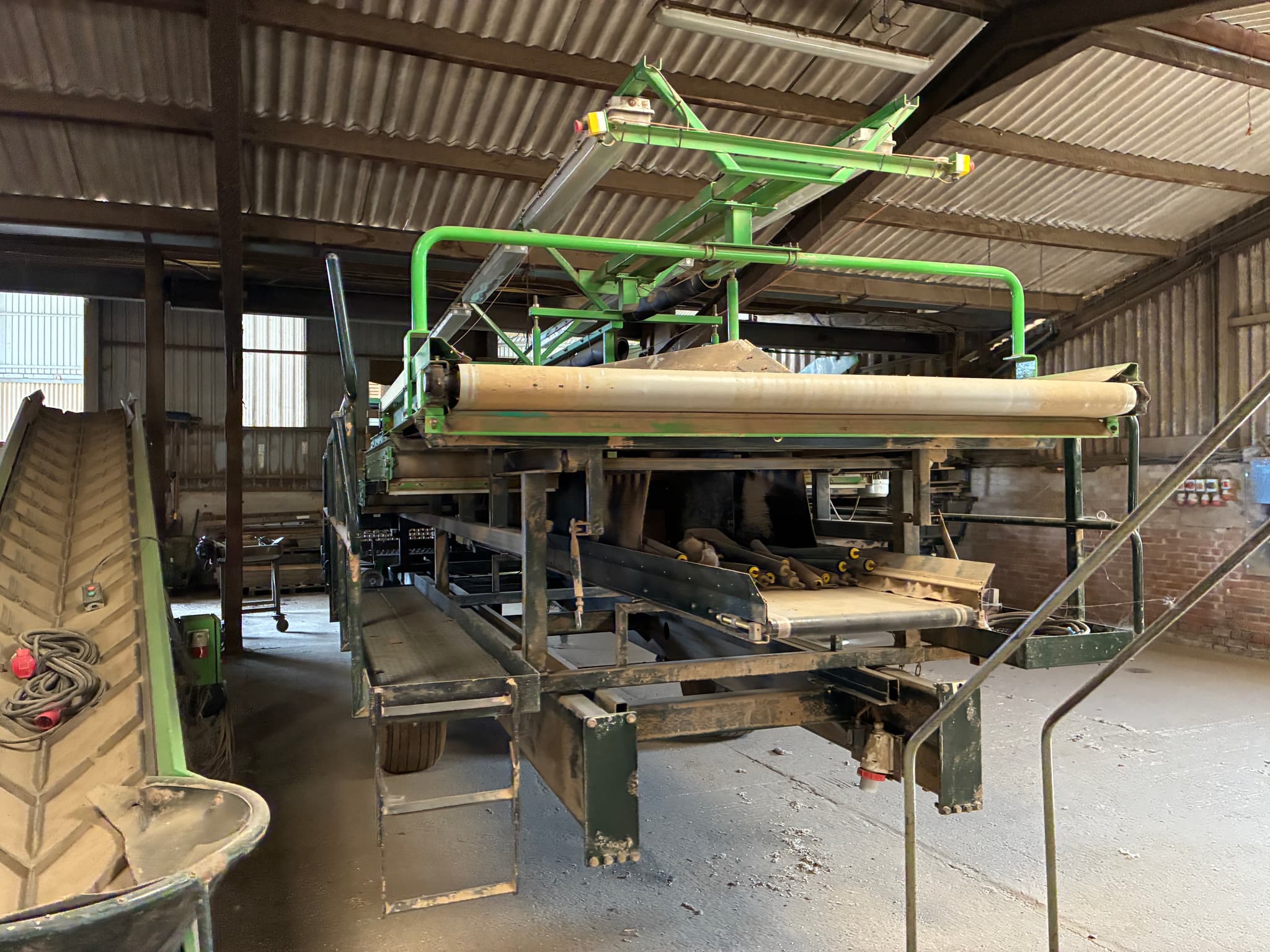 Dewulf / Miedema Grader & SB1251 & KT75 - detail - Ref. b608