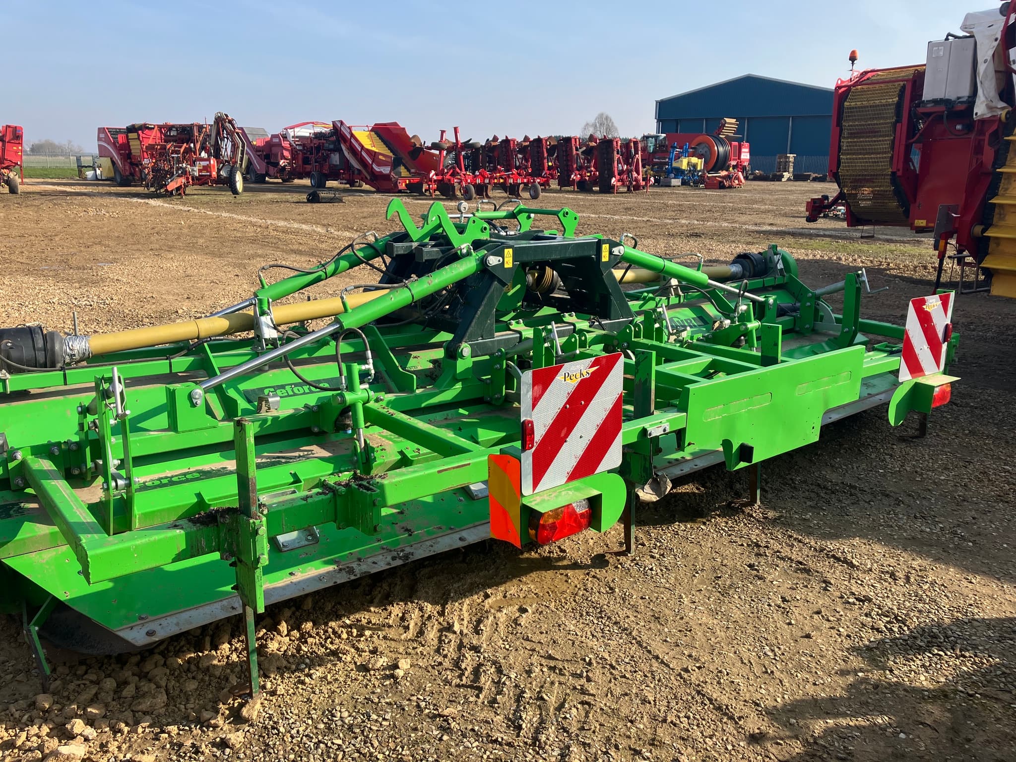 AVR AVR GE-FORCE, Triple bed/6 Row Hook Tine Tilla/Rotovator 5.4M - back - Ref. a168