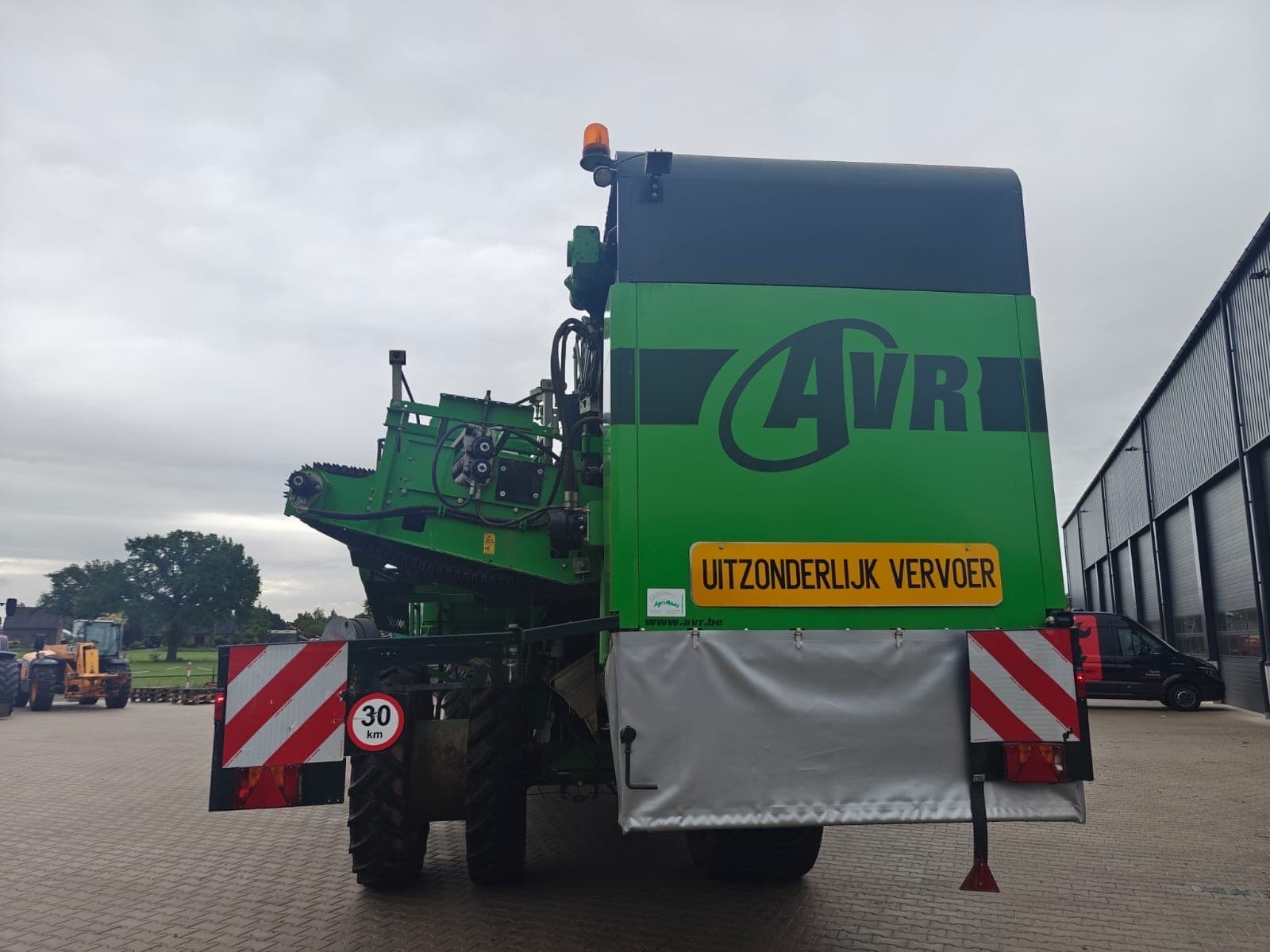 AVR SPIRIT 9200 - right - Ref. 2726