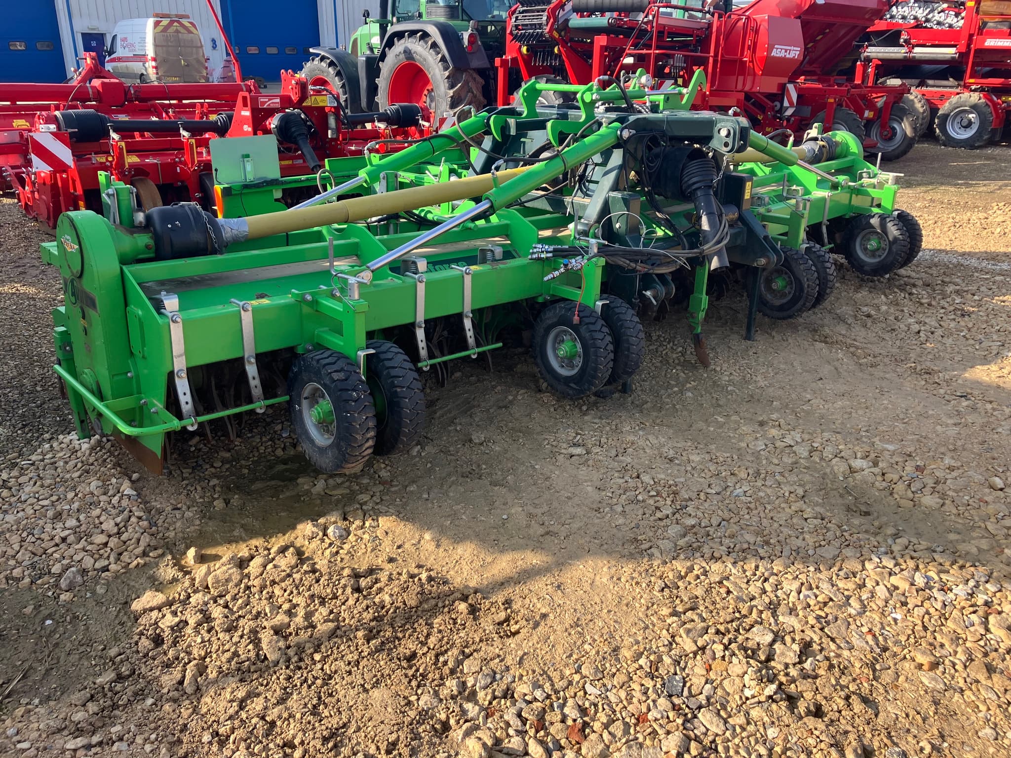 AVR AVR GE-FORCE, Triple bed/6 Row Hook Tine Tilla/Rotovator 5.4M - front - Ref. a168