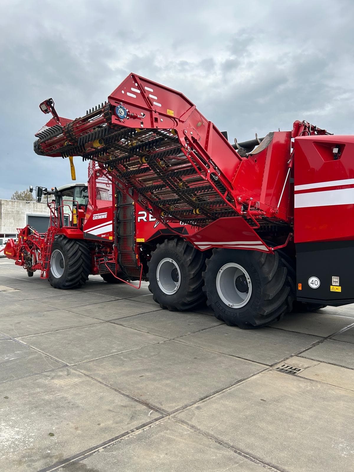 GRIMME REXOR 6300 Platinum - right - Ref. 5731