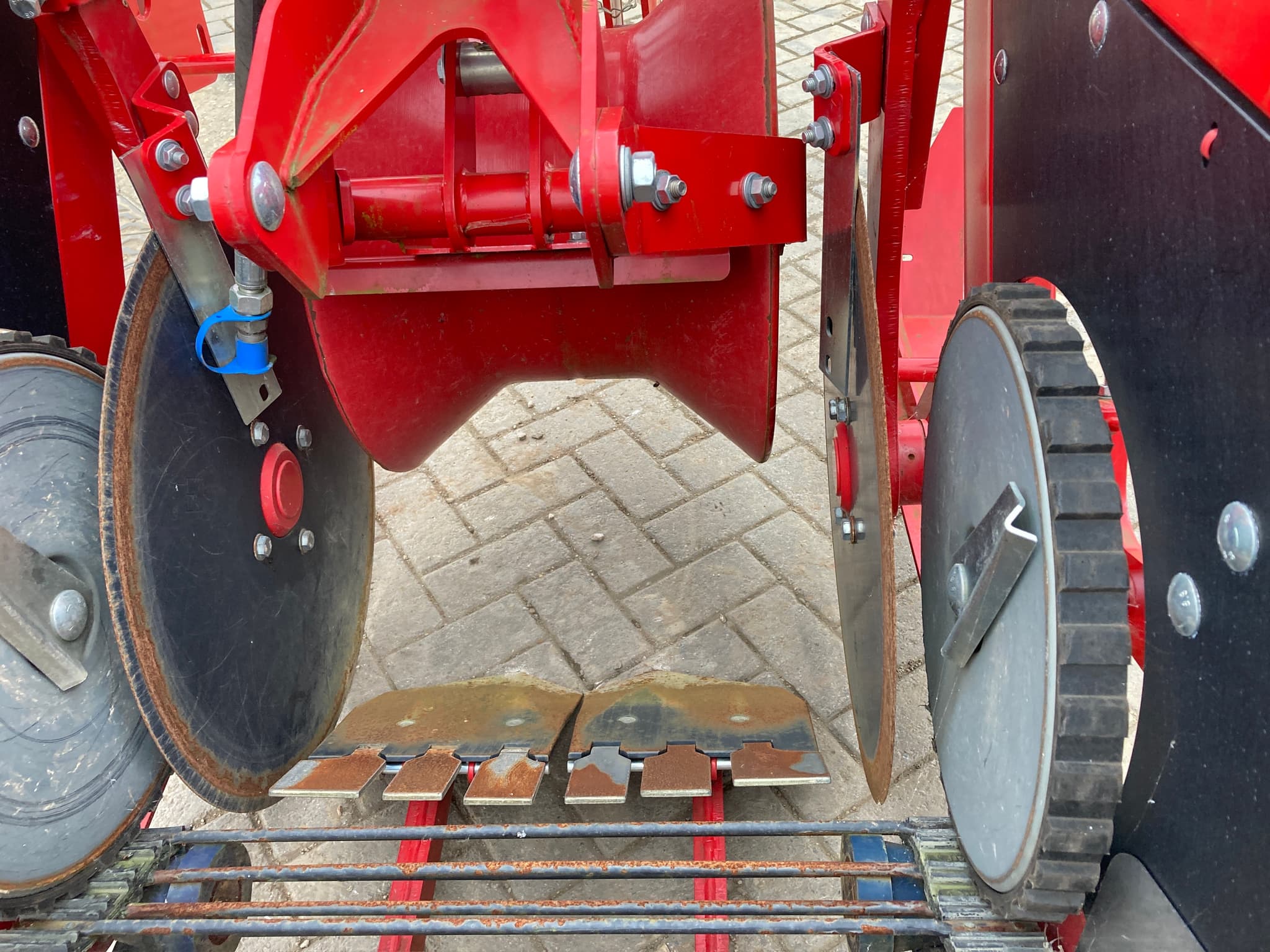 GRIMME Grimme WH100 Single Row Potato Windrower - detail - Ref. ee19