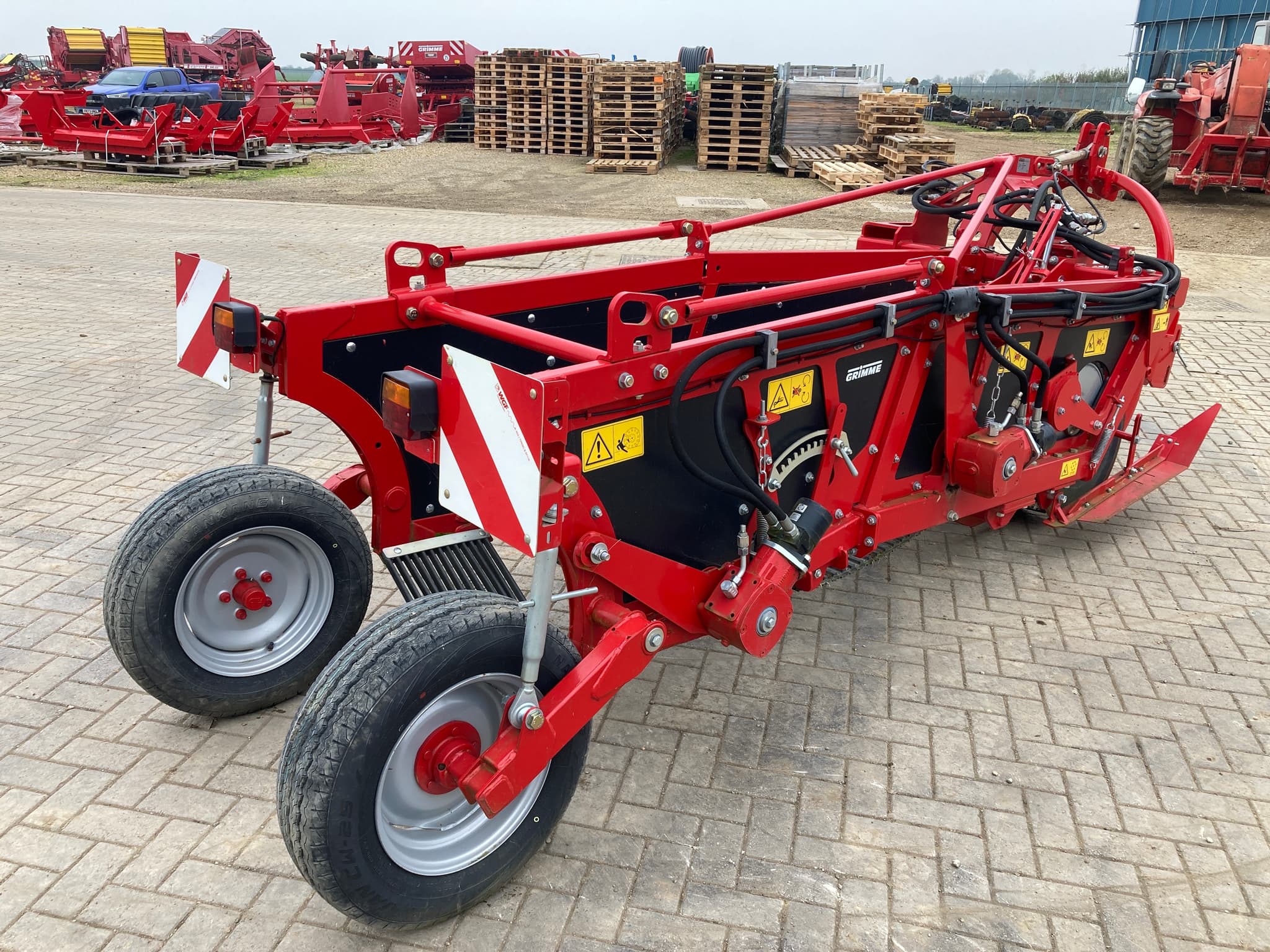 GRIMME Grimme WH100 Single Row Potato Windrower - detail - Ref. ee19