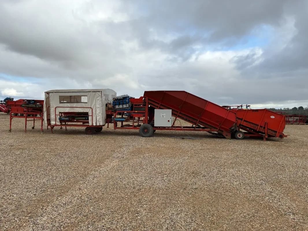 Downs Downs DG 6FT Potato Grader, With Scotts Unit - left - Ref. 44ed