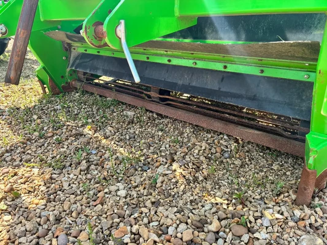 Jones Jones Onion Windrower - detail - Ref. acf4