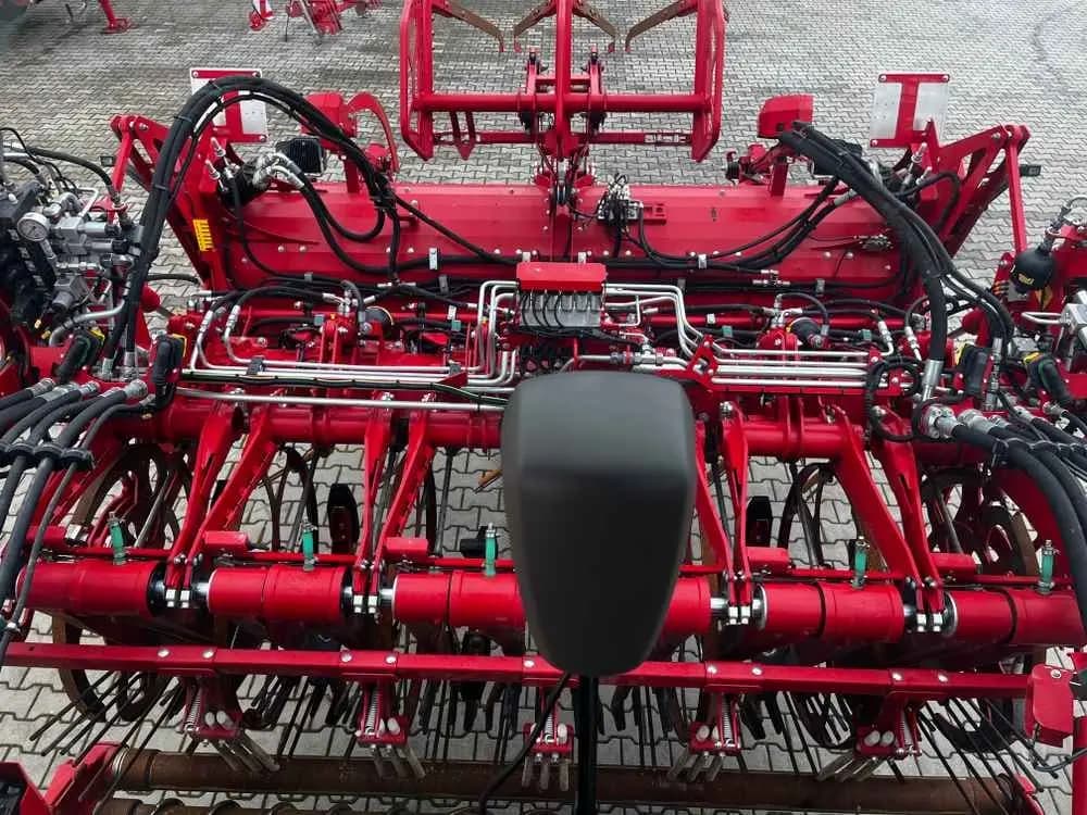 GRIMME REXOR 6300 Platinum - detail - Ref. c40a