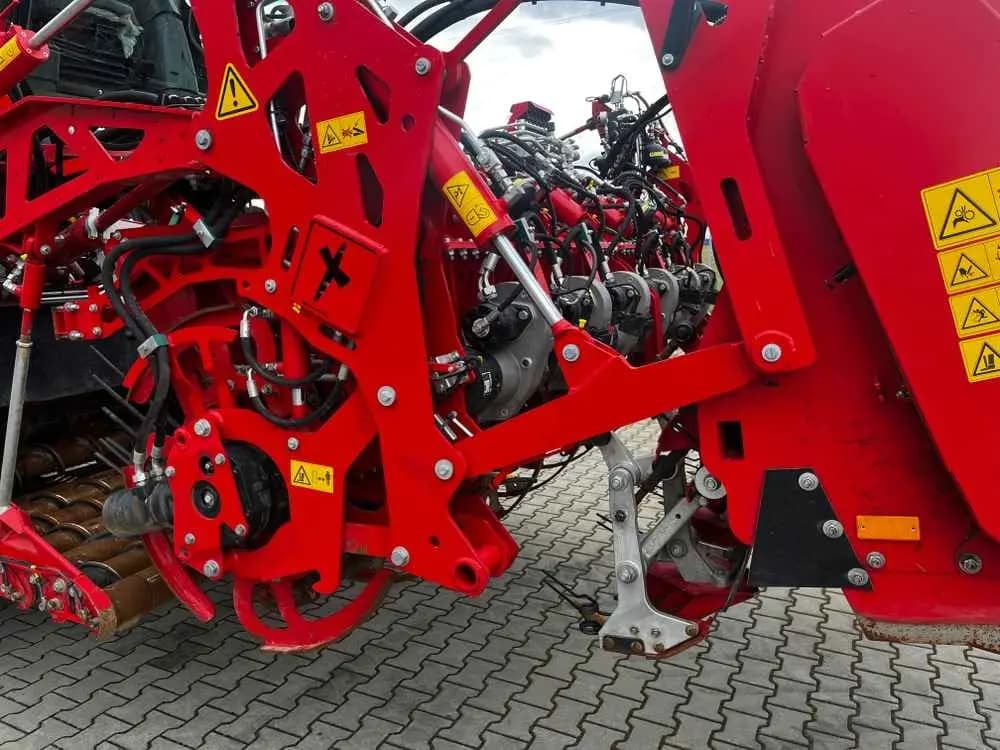 GRIMME REXOR 6300 Platinum - detail - Ref. c40a