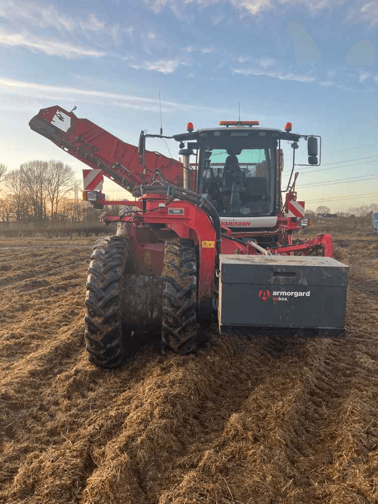 GRIMME Grimme Varitron 270 Platinum TT, Self-Propelled, Carrot Harvester - overview - Ref. 2e40