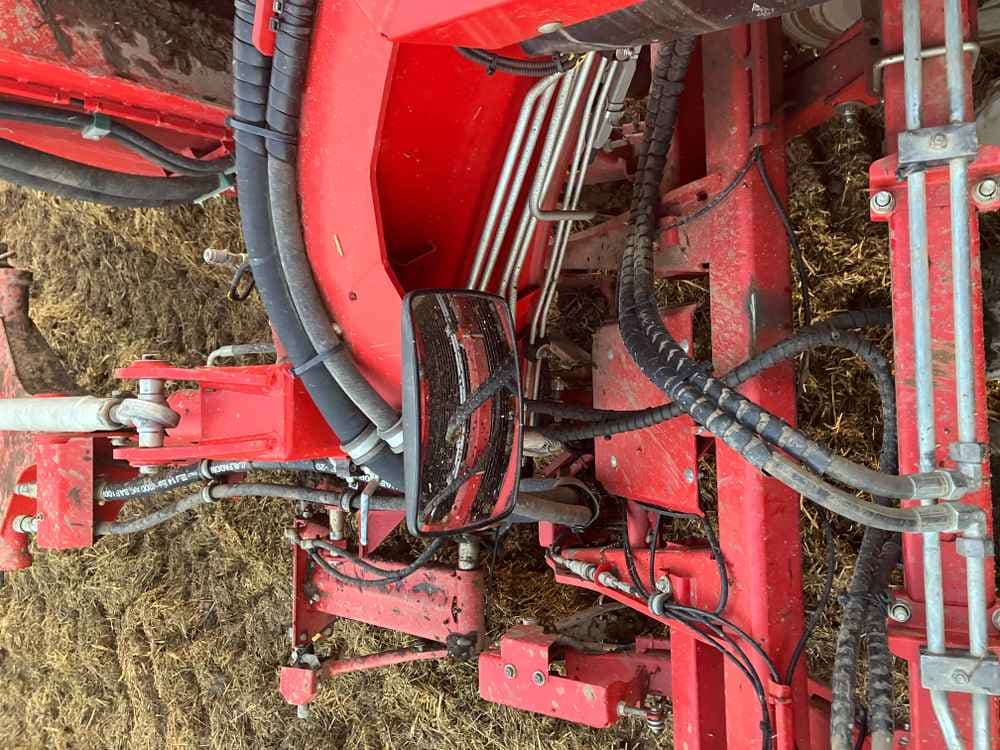 GRIMME Grimme Varitron 270 Platinum TT, Self-Propelled, Carrot Harvester - detail - Ref. 2e40