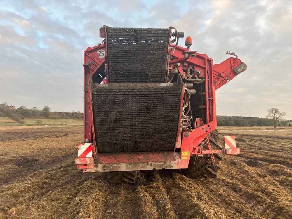 GRIMME Grimme Varitron 270 Platinum TT, Self-Propelled, Carrot Harvester - left - Ref. 2e40