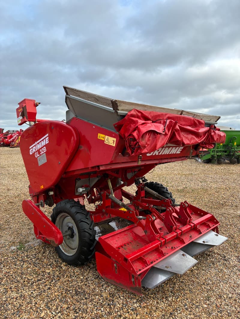 GRIMME Grimme GL 32 B, 2 Row, Cup, Potato Planter - detail - Ref. c99c