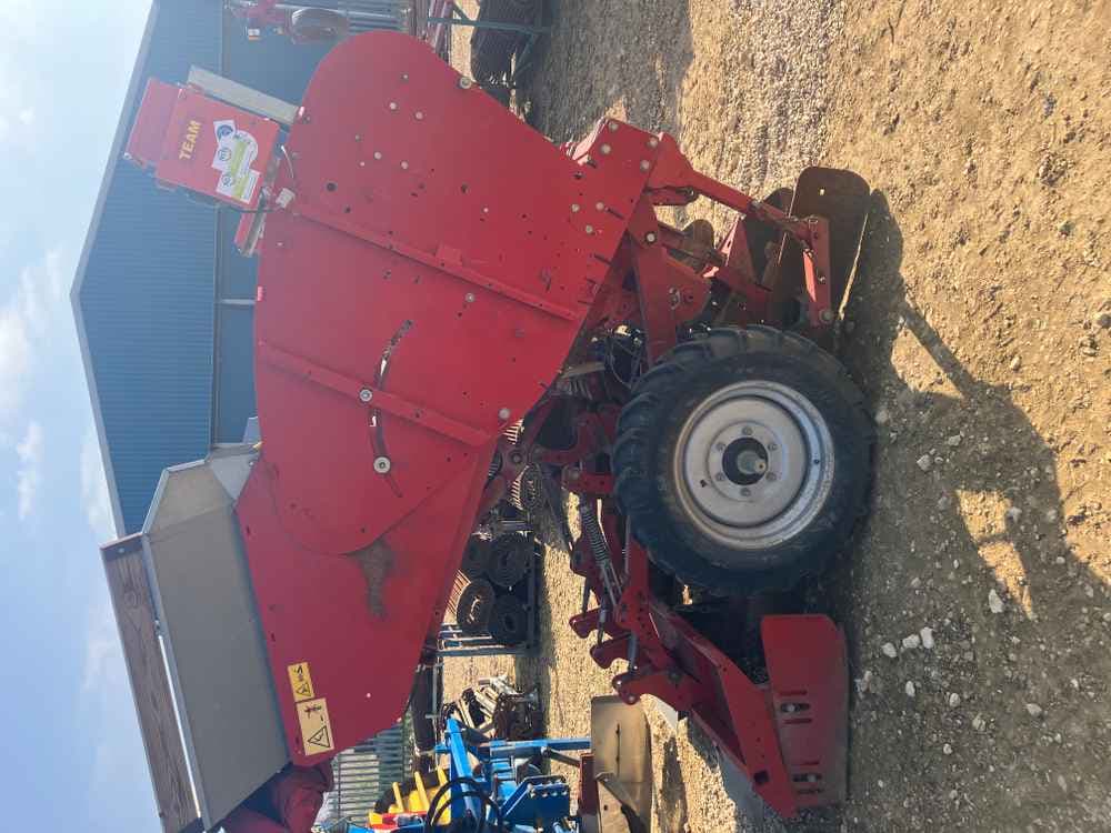 GRIMME Grimme GL 32 B, 2 Row, Cup, Potato Planter - detail - Ref. c99c