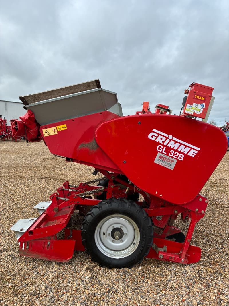 GRIMME Grimme GL 32 B, 2 Row, Cup, Potato Planter - left - Ref. c99c