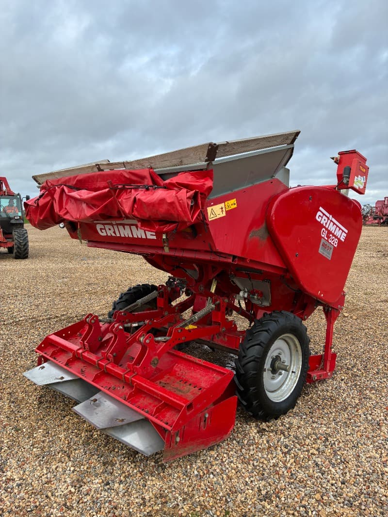 GRIMME Grimme GL 32 B, 2 Row, Cup, Potato Planter - back - Ref. c99c