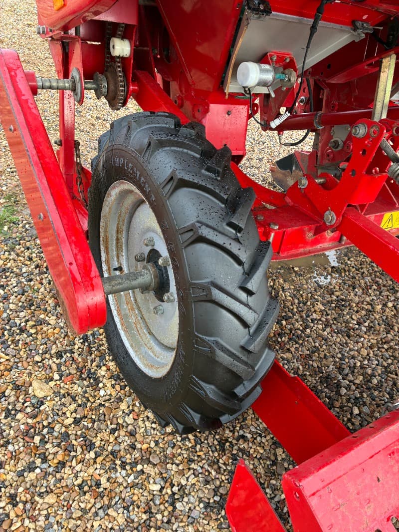 GRIMME Grimme GL 32 B, 2 Row, Cup, Potato Planter - detail - Ref. c99c