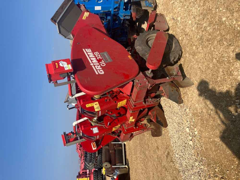 GRIMME Grimme GL 32 B, 2 Row, Cup, Potato Planter - detail - Ref. c99c