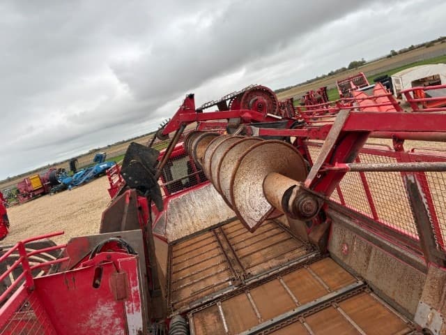 Holmer Holmer T4-40 Self-Propelled Sugarbeet Harvester - detail - Ref. 49ec