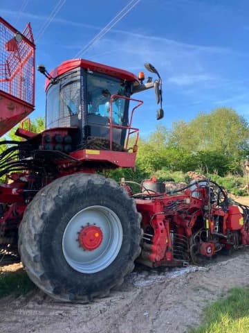 Holmer Holmer T4-40 Self-Propelled Sugarbeet Harvester - left - Ref. 49ec
