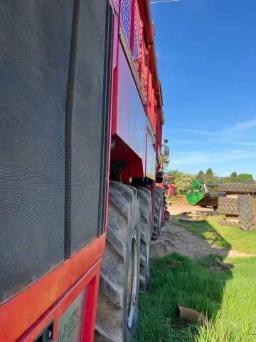 Holmer Holmer T4-40 Self-Propelled Sugarbeet Harvester - detail - Ref. 49ec