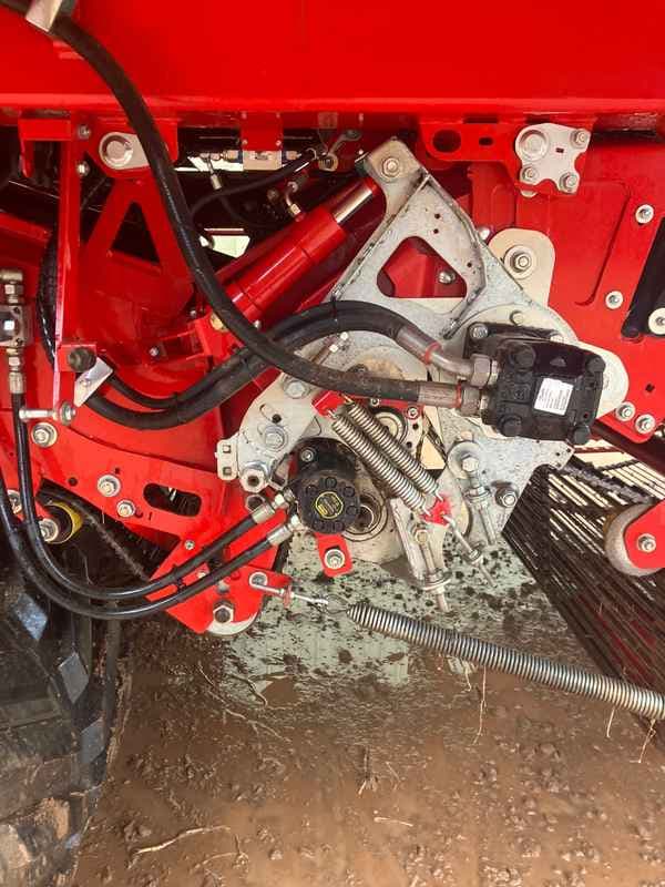 GRIMME Grimme Varitron 470 PL TT GEN 3, 4 Row, Self-Propelled Potato Harvester - detail - Ref. 633f