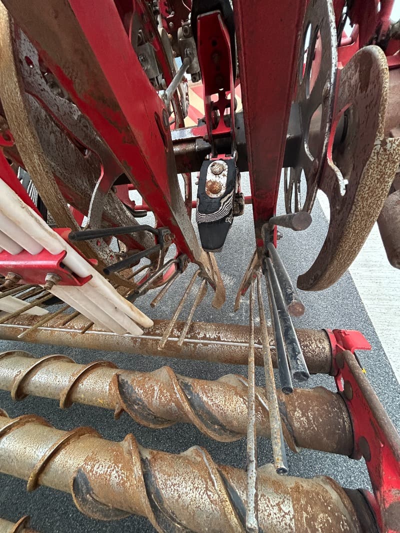 GRIMME REXOR 6300 Platinum - detail - Ref. 2b42